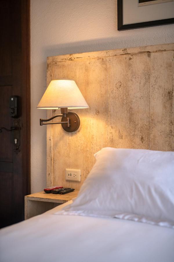 Barbara'S Boutique Hostel Антигуа-Гватемала Экстерьер фото
