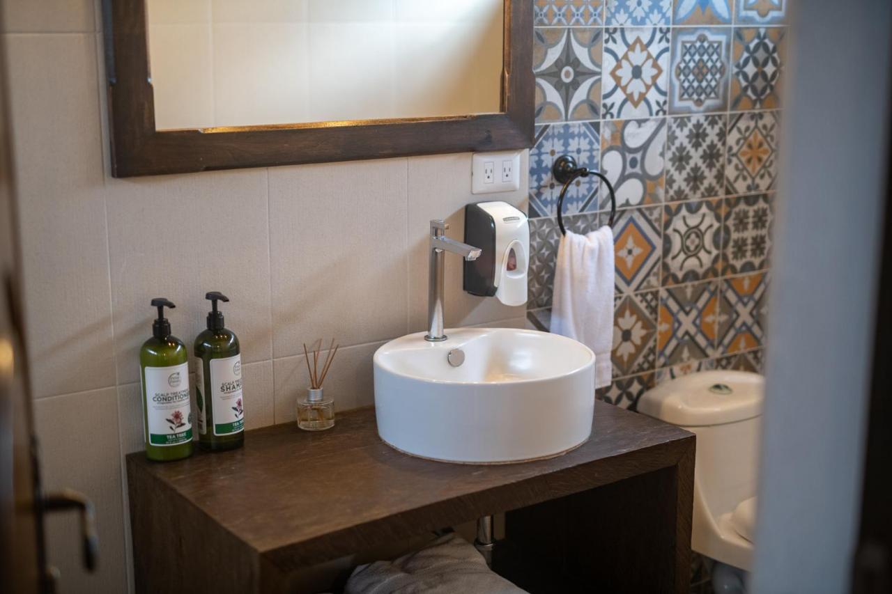 Barbara'S Boutique Hostel Антигуа-Гватемала Экстерьер фото