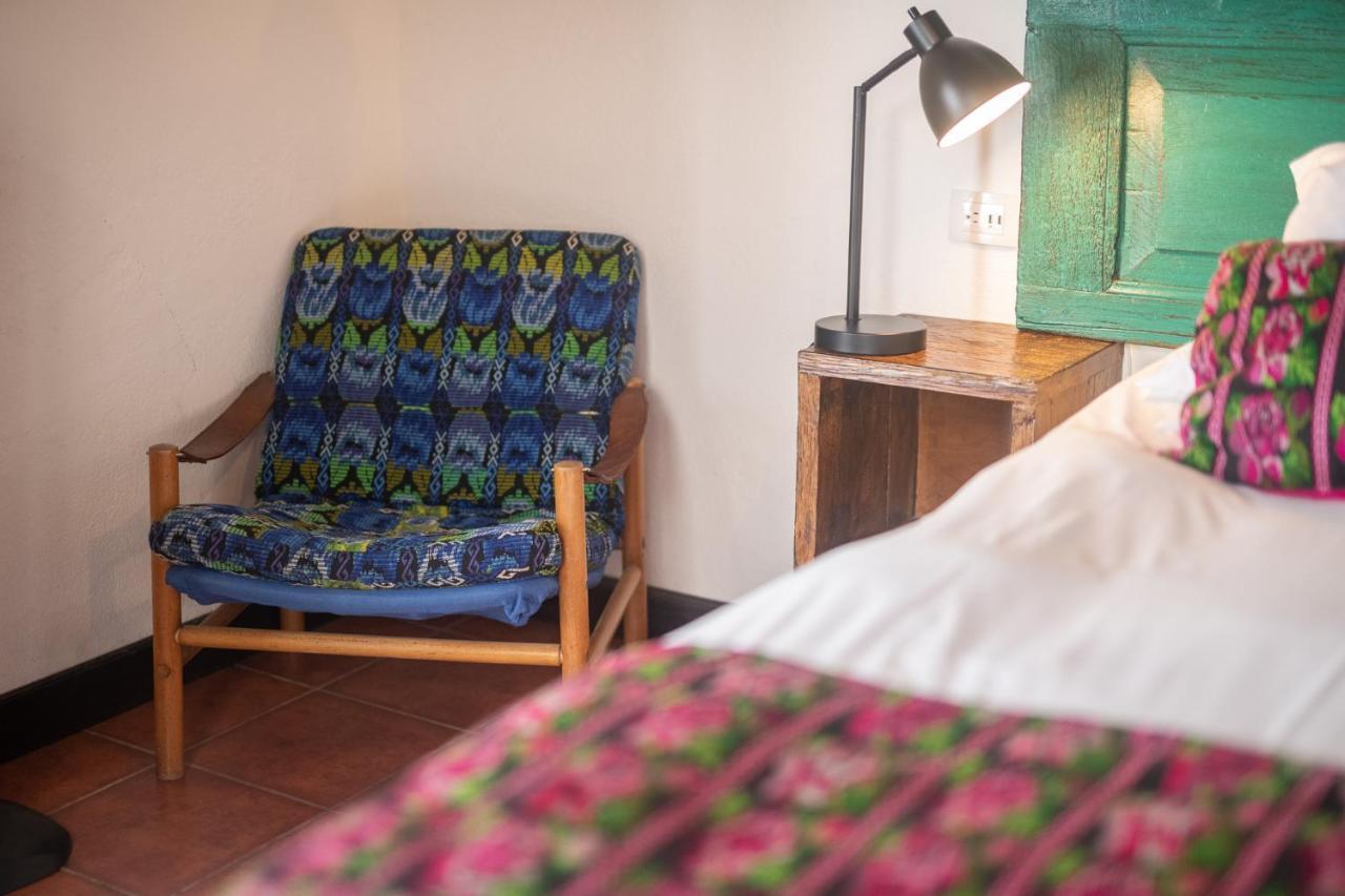 Barbara'S Boutique Hostel Антигуа-Гватемала Экстерьер фото