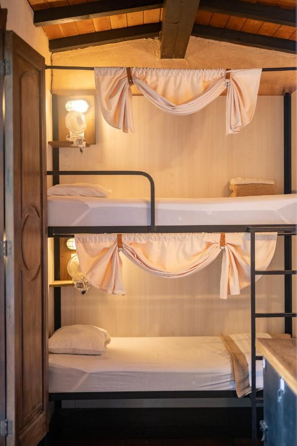 Barbara'S Boutique Hostel Антигуа-Гватемала Экстерьер фото