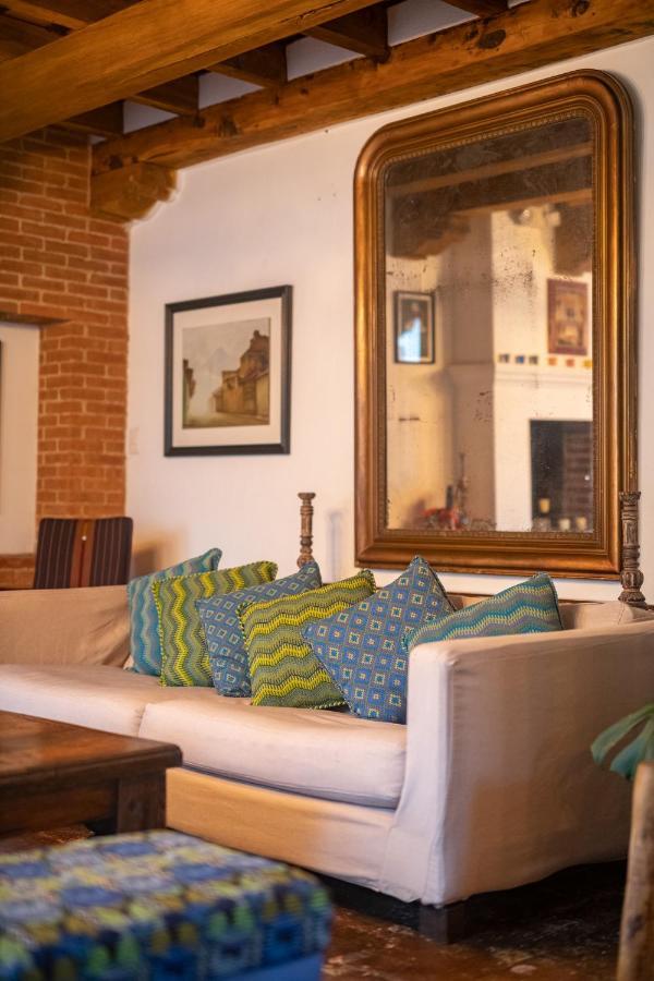 Barbara'S Boutique Hostel Антигуа-Гватемала Экстерьер фото