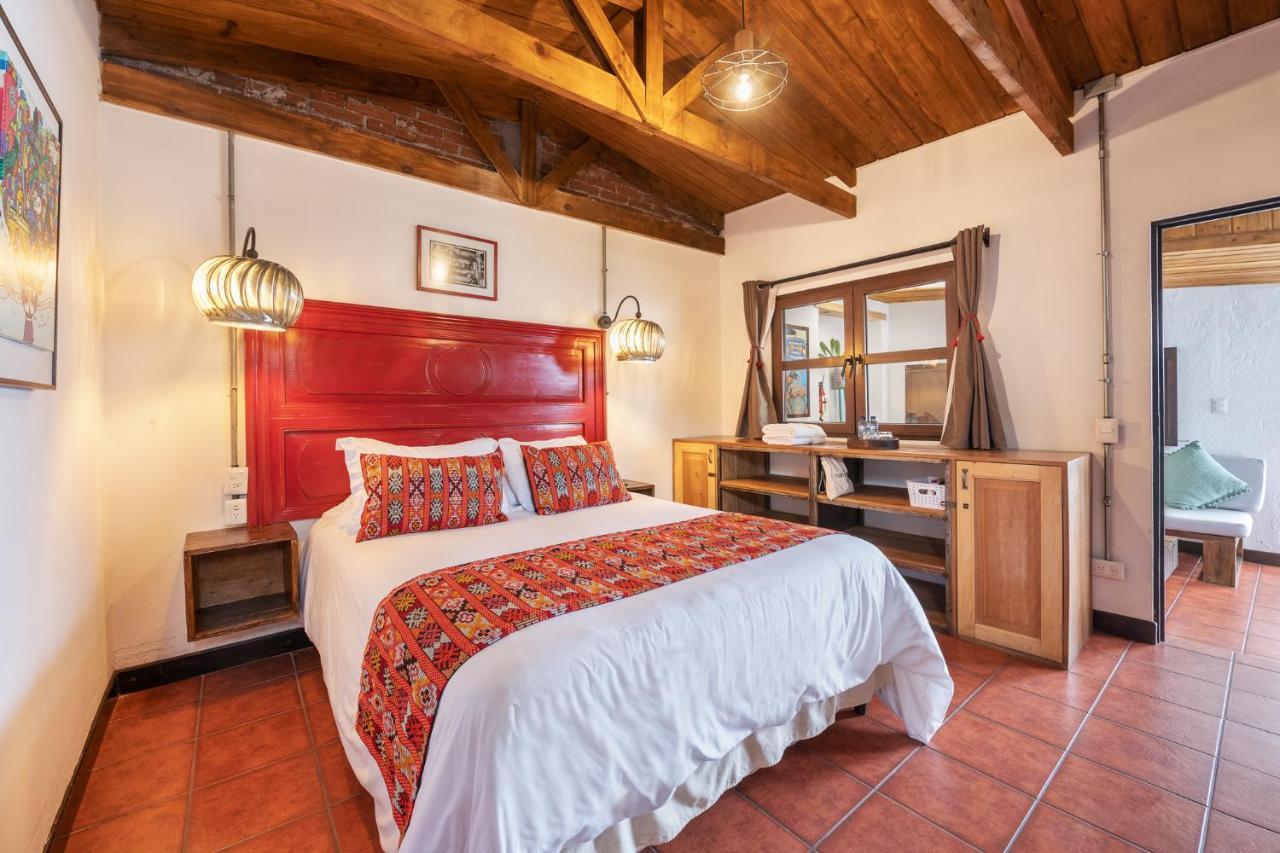 Barbara'S Boutique Hostel Антигуа-Гватемала Экстерьер фото
